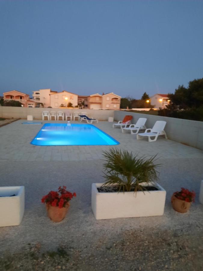 Ferienwohnung Penzion U Kapitana Vir Exterior foto