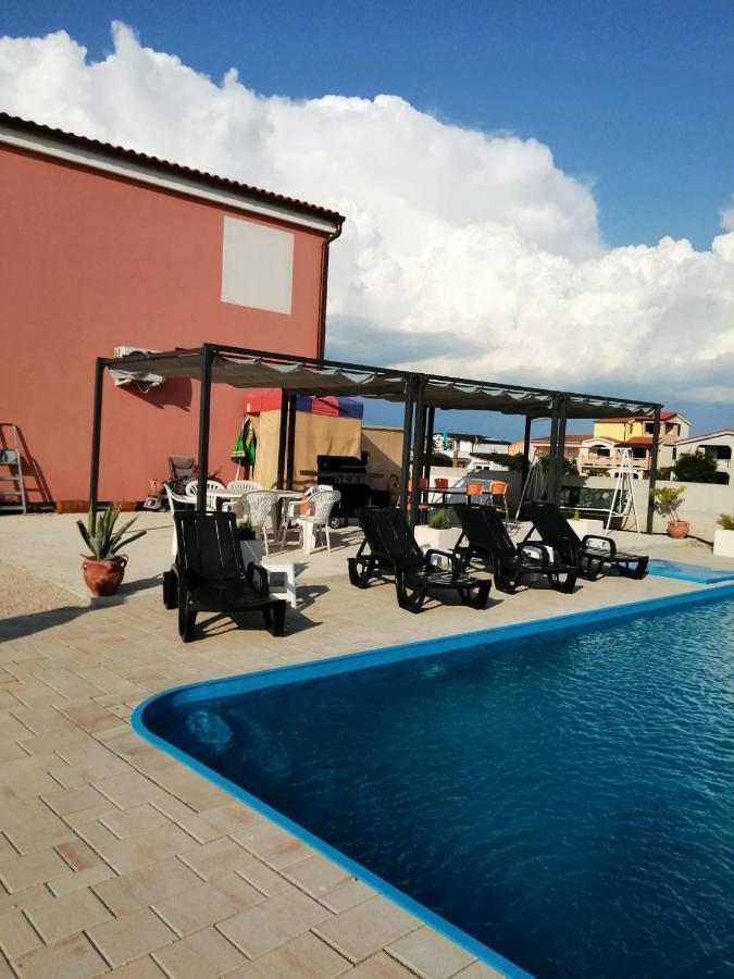 Ferienwohnung Penzion U Kapitana Vir Exterior foto